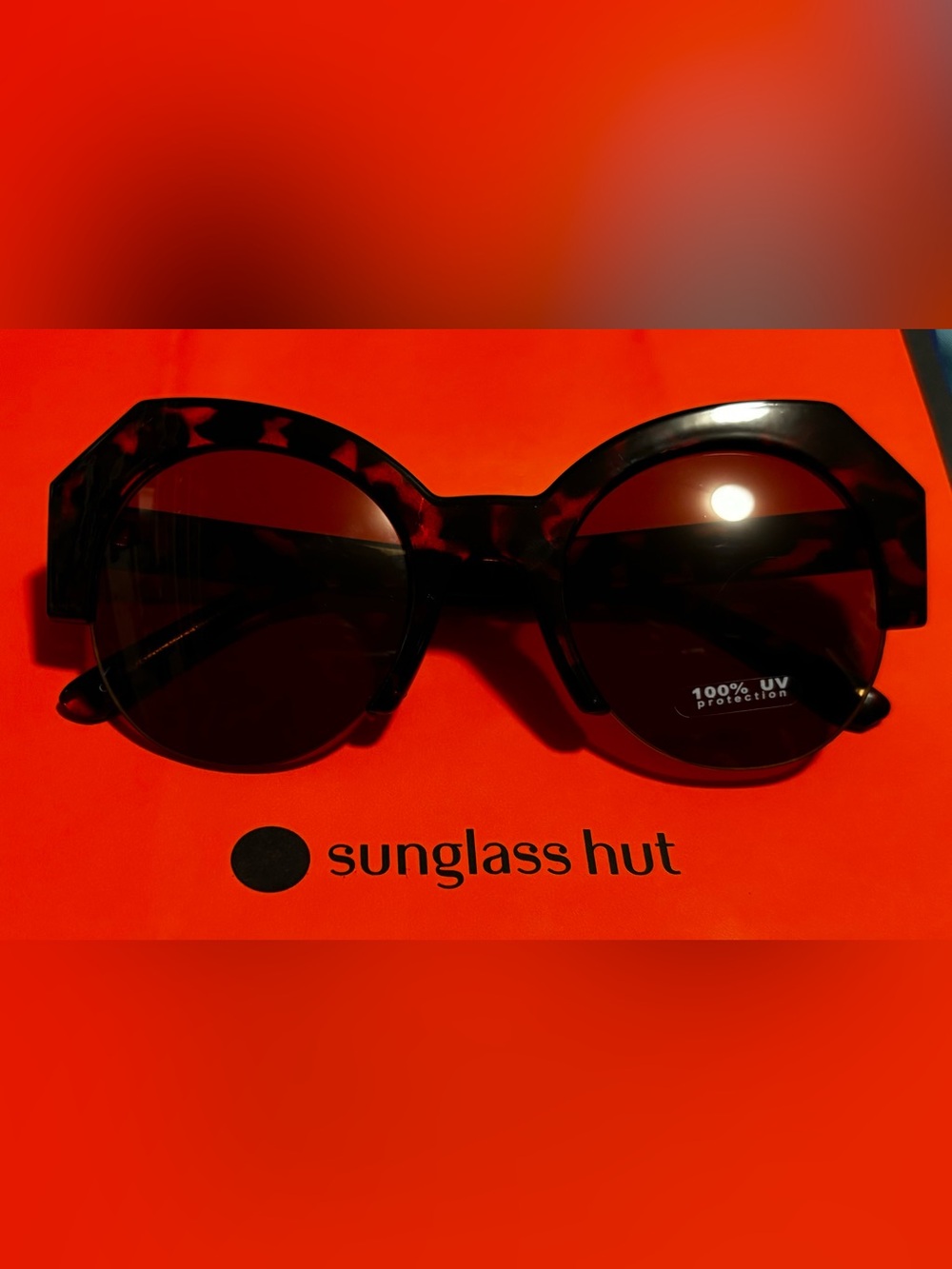 Black Tortoiseshell Round Fashion Sunglasses